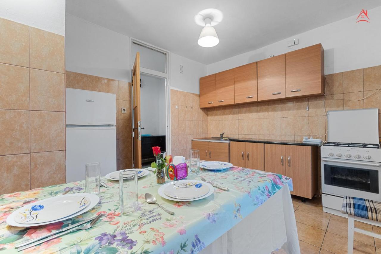 Dristor Large And Cozy Apartment Bucareste Exterior foto